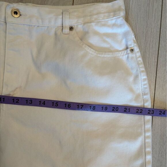 Vintage 90s Northern Reflections white denim shorts - Picture 7 of 8